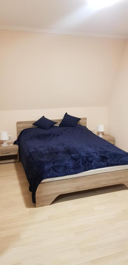Boglárka Apartman Hajdúszoboszló Esterno foto
